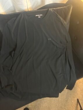 Michael Kors Men's Long Sleeve Crewneck Shirt in Black